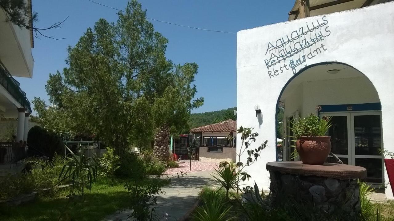 פורקה Aquarius Hotel מראה חיצוני תמונה