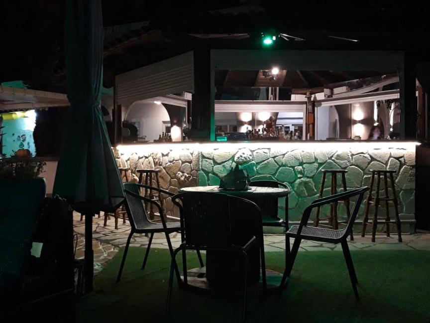 פורקה Aquarius Hotel מראה חיצוני תמונה