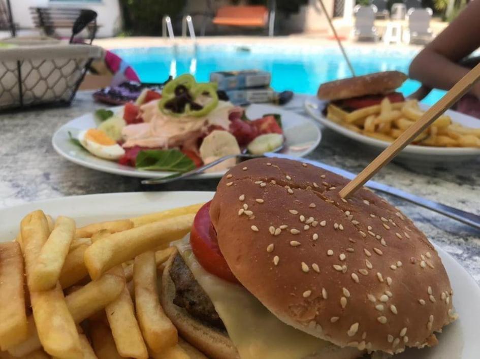 פורקה Aquarius Hotel מראה חיצוני תמונה