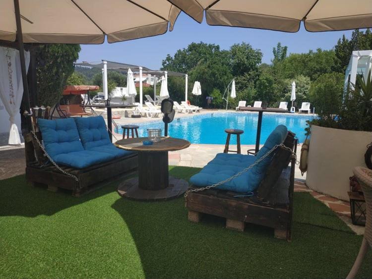 פורקה Aquarius Hotel מראה חיצוני תמונה