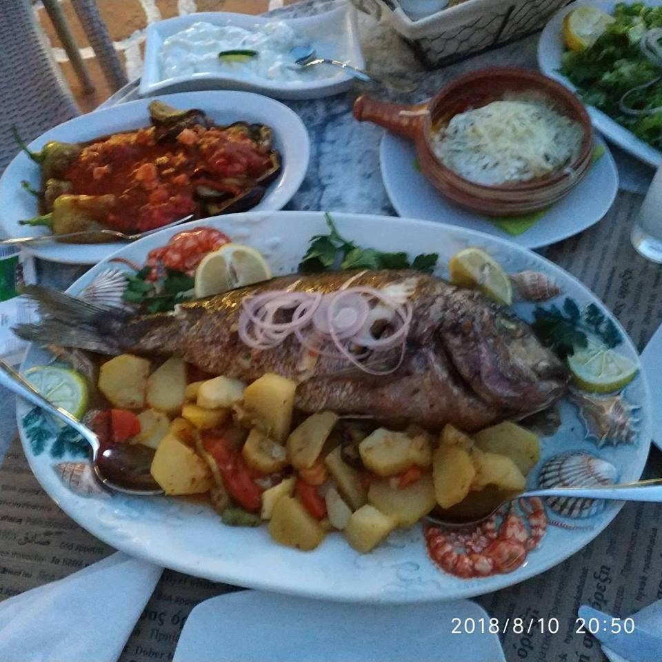 פורקה Aquarius Hotel מראה חיצוני תמונה